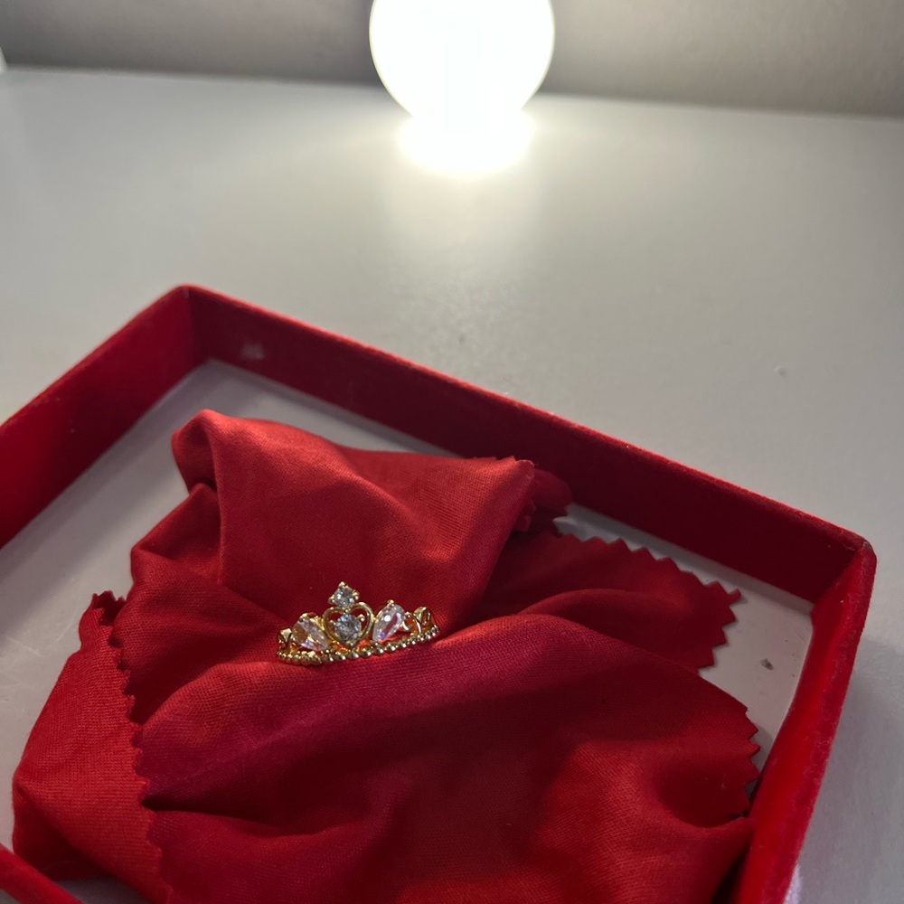 Gold and Silver Women's Crown Ring
